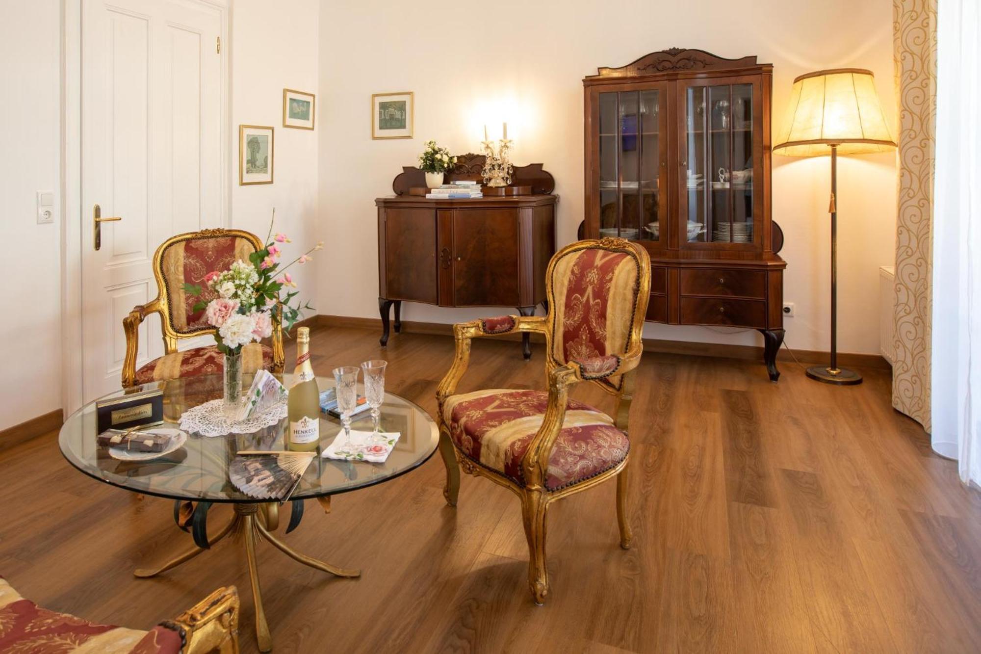 Heritage Boutique Apartments バート・イシュル エクステリア 写真